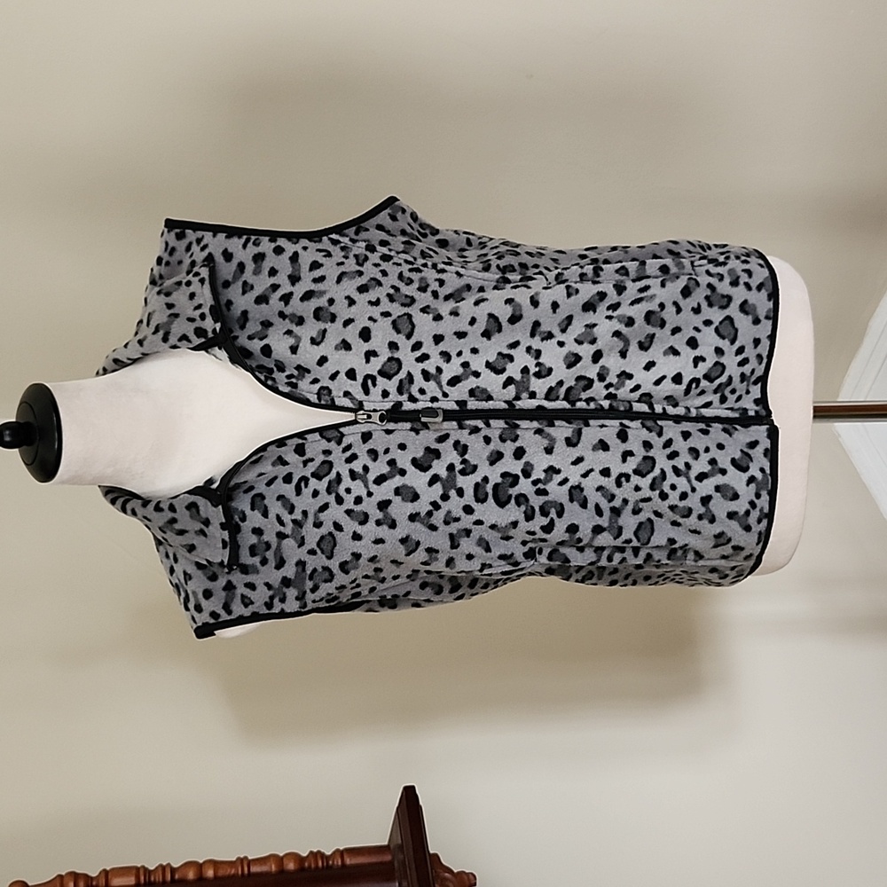 Fleece cheetah animal print vest